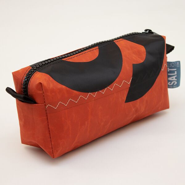 Tan Saillcoth Wash Bag Thumbnail